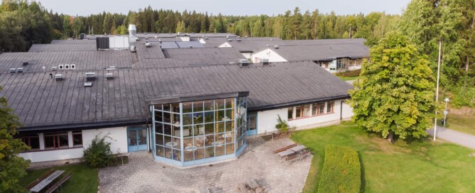 Bruksgymnasiet sett uppifrån luften